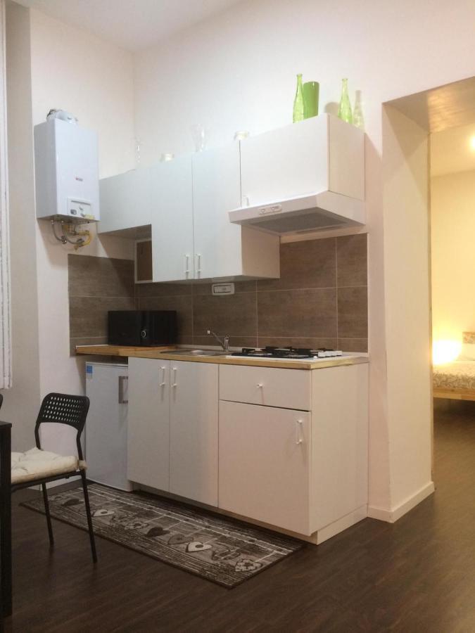 Apartament Piazza Carita' Centro Storico Neapol Zewnętrze zdjęcie
